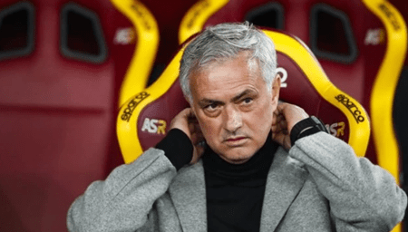 HLV Mourinho rạng rỡ khi Lukaku và Dybala giúp AS Roma lội ngược dòng ở Copa Italia