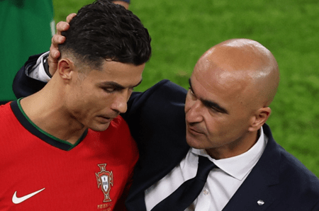 Báo Anh chỉ thẳng: Dù tàng hình cả trận, Ronaldo vẫn không chịu rời sân