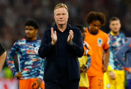 HLV Koeman không muốn nhắc đến tên trọng tài, Virgil van Dijk đau đớn vì thua Anh