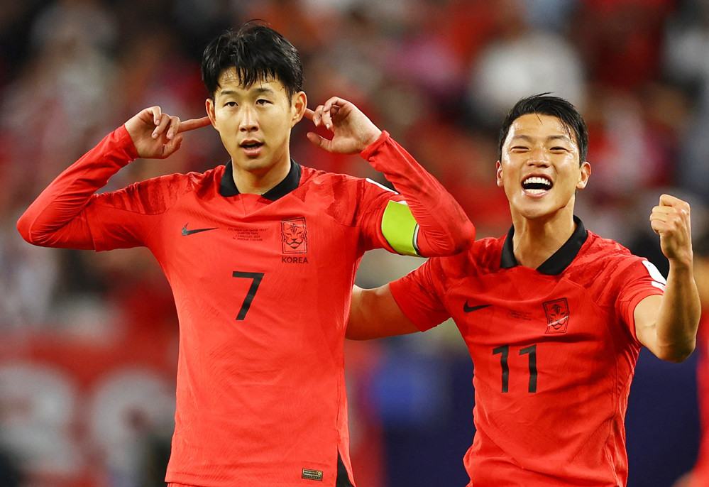 HLV Klinsmann nói về khoảnh khắc Son Heung-min đưa Hàn Quốc vào bán kết