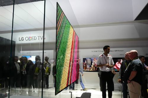 LG chuẩn bị ra mắt TV mỏng nhất ở Việt Nam