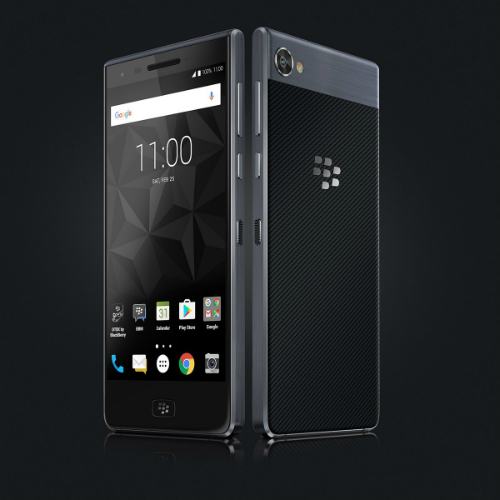 Smartphone BlackBerry chống nước đầu tiên ra mắt, giá 463 USD