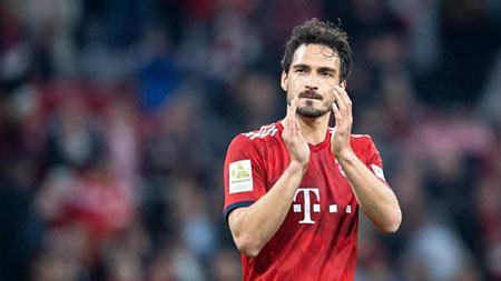 Bayern bán Hummels trở lại Dortmund