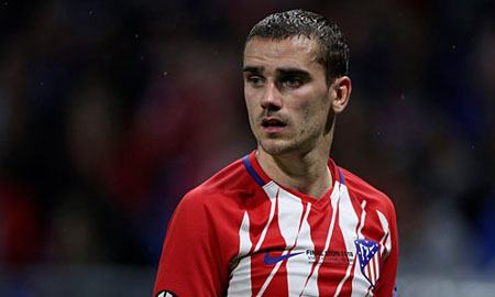 Atletico tố Barca đi đêm với Griezmann