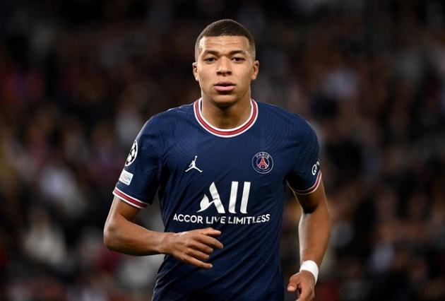 Chủ tịch PSG: Mbappe chưa bao giờ muốn ra đi