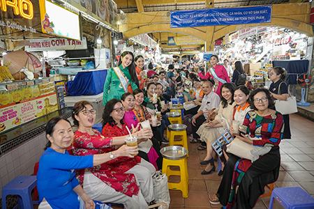 Hấp dẫn với tour du lịch “Sắc màu đêm”