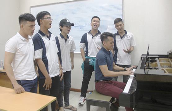 Dạy nhạc trong trường phổ thông: GV thiếu và yếu nên HS chưa học được nhiều