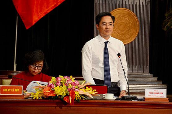 Kỳ họp thứ 15 HĐND TP.HCM khóa IX: Ngăn chặn xây dựng trái phép, giảm kẹt xe