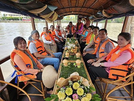 TP.HCM liên kết với 13 tỉnh, thành quảng bá du lịch