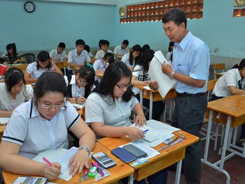 32 thí sinh bị đình chỉ thi trong sáng nay 4-7