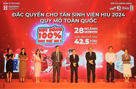 Trường ĐH Quốc tế Hồng Bàng: Miễn phí học kỳ đầu tiên cho toàn bộ tân sinh viên năm học 2024-2025