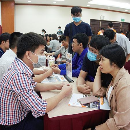 Ngày hội VGU Open day 2022: Trải nghiệm “trọn gói” cho học sinh THPT