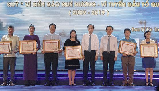 Quỹ “Vì biển đảo quê hương – Vì tuyến đầu Tổ quốc”: Sau 10 năm đã vận động được hơn 300 tỷ đồng