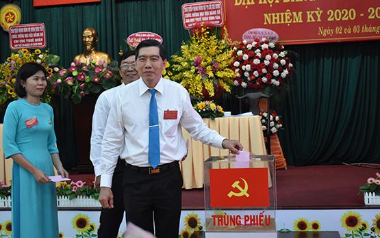 Tiến tới Đại hội Đảng toàn quốc: Vận động 100% doanh nghiệp nộp thuế điện tử