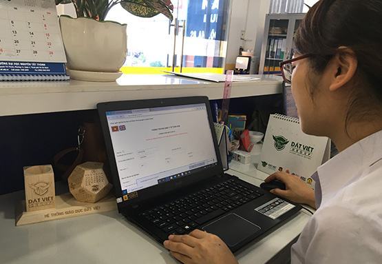 Nhiều người chủ động thực hiện khai báo y tế