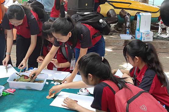 “Cùng báo chí nói không với rác thải môi trường”