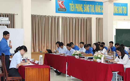 Tỷ lệ học sinh THPT kết nạp Đoàn còn thấp