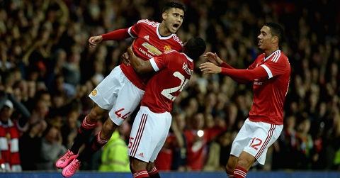 nhan dinh mu vs middlesbrough hinh anh 2