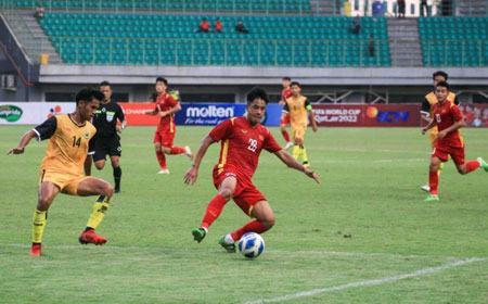 15h00 ngày 8/7, trên sân GBK Madya tại Jakarta (Indonesia), U19 Việt Nam – U19 Myanmar: Thắng để duy trì ngôi đầu bảng