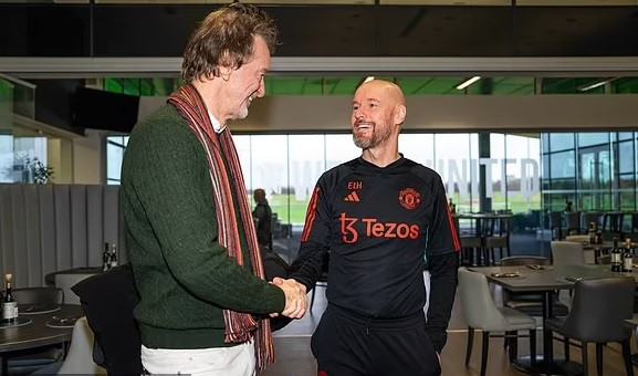 Erik ten Hag ra 2 quy tắc ‘cấm phạm’ tại MU, McTominay khen ngợi