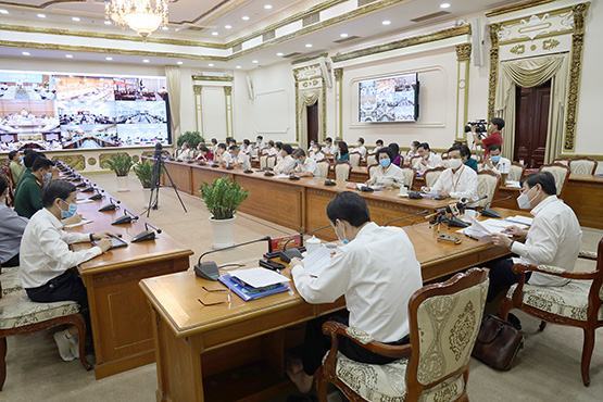 Bí thư Thành ủy TP.HCM Nguyễn Thiện Nhân: Cùng nhau chia sẻ để phòng chống dịch Covid-19