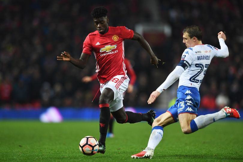 M.U ký hợp đồng với “báu vật”