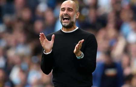 Pep Guardiola bất ngờ thông báo ngày rời Man City