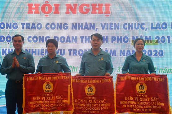 Chăm lo cho người lao động tại các KCX-KCN