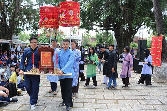 Giáo dục đạo đức lối sống cho HS qua “hồn dân tộc”