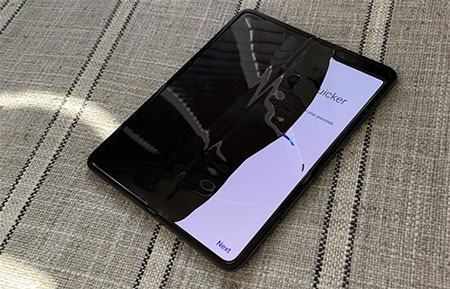 Samsung hoãn ra mắt Galaxy Fold tại Trung Quốc