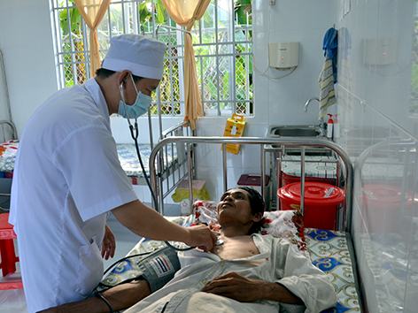 Thu hút người bệnh đến trạm y tế