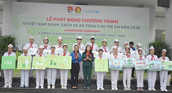 Xây dựng không gian sinh sống, học tập xanh, sạch