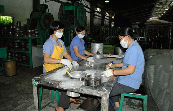 Thúc đẩy bình đẳng giới để bảo vệ lao động nữ