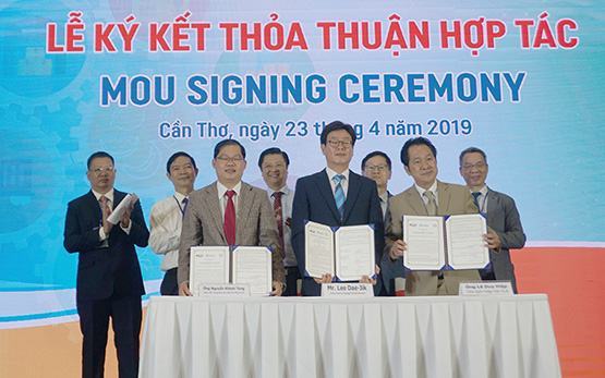 Hợp tác phát triển dịch vụ logistics