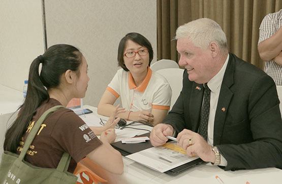 Nhân viên tư vấn du học phải có trình độ ĐH trở lên