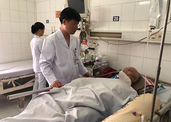 Cứu sống cụ ông bị thuyên tắc phổi hiếm gặp