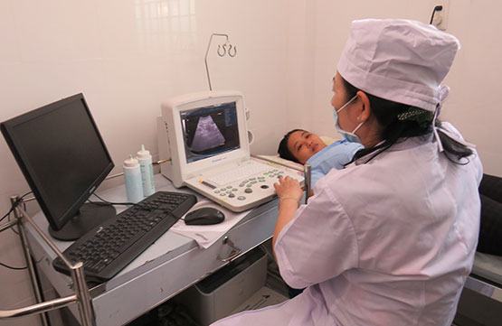 BHYT đang “trói” các trạm y tế