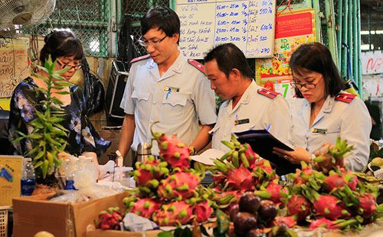 Dẹp chợ tự phát để đảm bảo ATTP dịp Tết