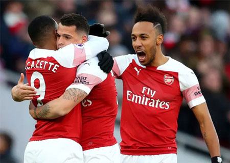 02h00 ngày 02/4, sân Emirates, vòng 32 EPL, Arsenal – Newcastle: Top 3 vẫy gọi