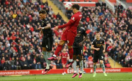 02h00 ngày 18/4, Leeds vs Liverpool: Còn nước còn tát