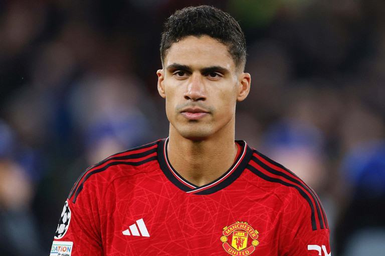 Bayern Munich trả MU 20 triệu euro lấy Raphael Varane