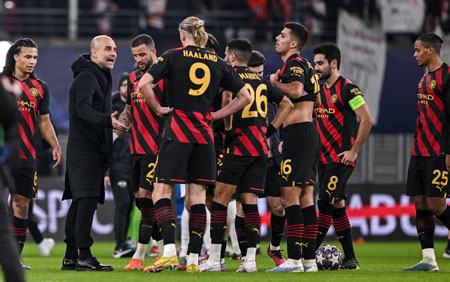 Pep Guardiola: Man City sẽ chơi… 9 tiền đạo ở lượt về đấu Leipzig