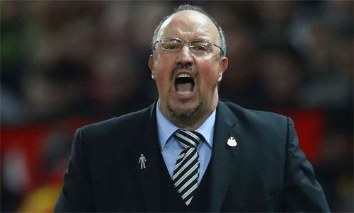 HLV Benitez chia tay Newcastle