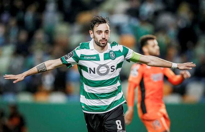 Bruno Fernandes tiến sát MU, bay sang Anh chốt “bom tấn”