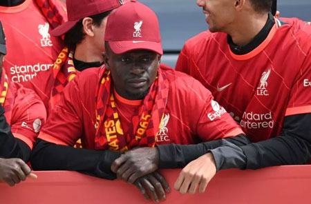 Sadio Mane biểu hiện rất lạ, báo hiệu rời Liverpool