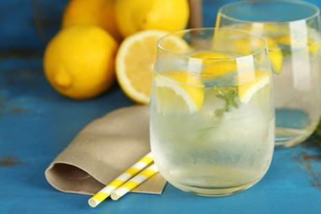 5 cách giúp bạn uống nước đầy đủ