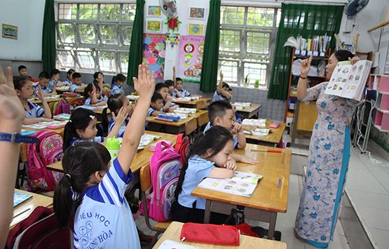 “Bắt sóng” chương trình mới, sách giáo khoa mới