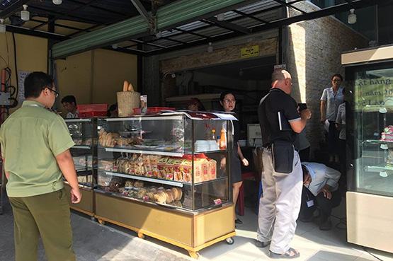 Khó kiểm soát các cơ sở kinh doanh thức ăn