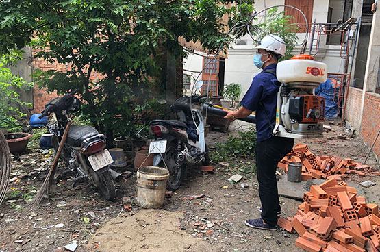 Phòng chống sốt xuất huyết: Người dân vẫn còn thờ ơ