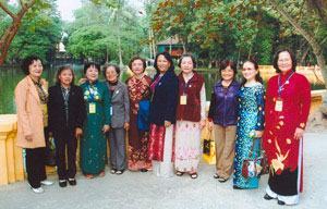 55 năm nghĩa nặng tình sâu